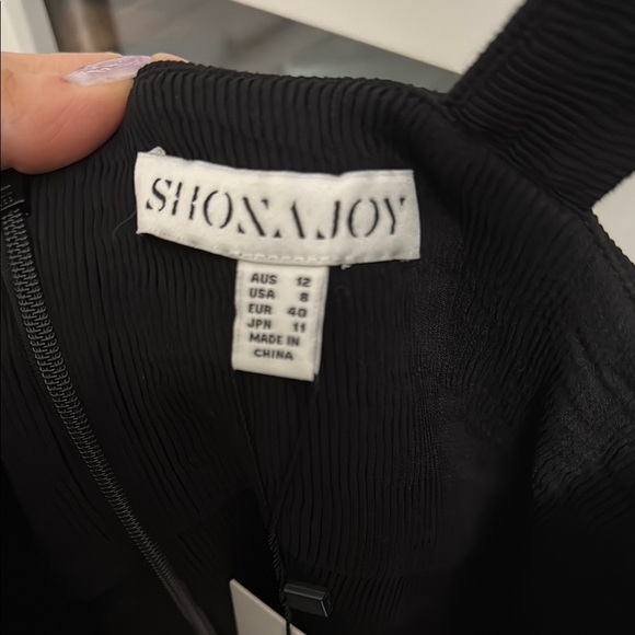 NWT Shona Joy Black One Shoulder Dress - Picture 5 of 7